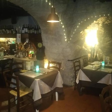 Locanda Cantina Di Bacco サンマリノ エクステリア 写真