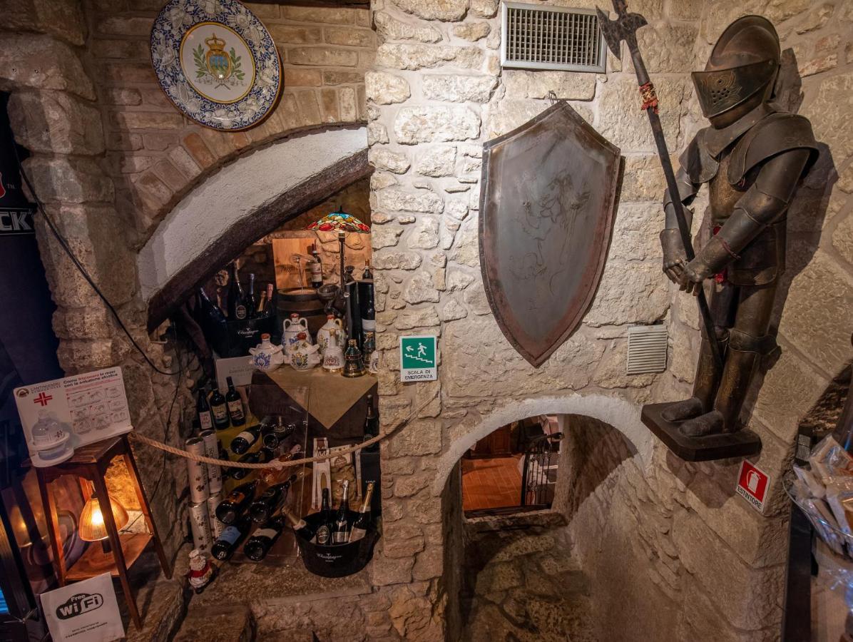 Locanda Cantina Di Bacco サンマリノ エクステリア 写真