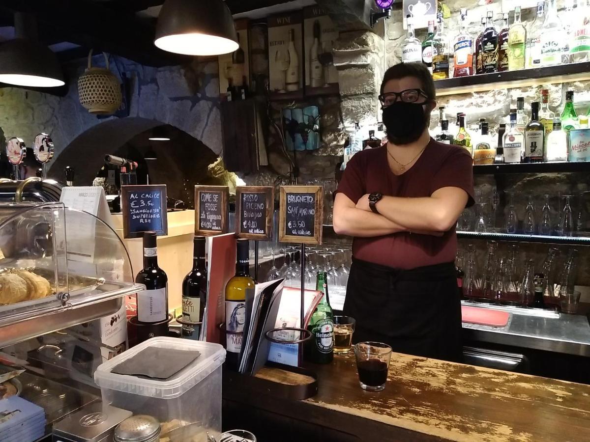 Locanda Cantina Di Bacco サンマリノ エクステリア 写真