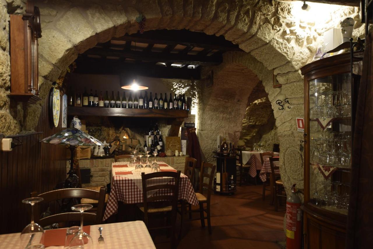 Locanda Cantina Di Bacco サンマリノ エクステリア 写真