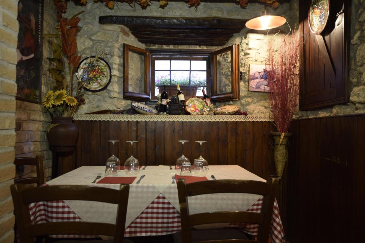 Locanda Cantina Di Bacco サンマリノ エクステリア 写真
