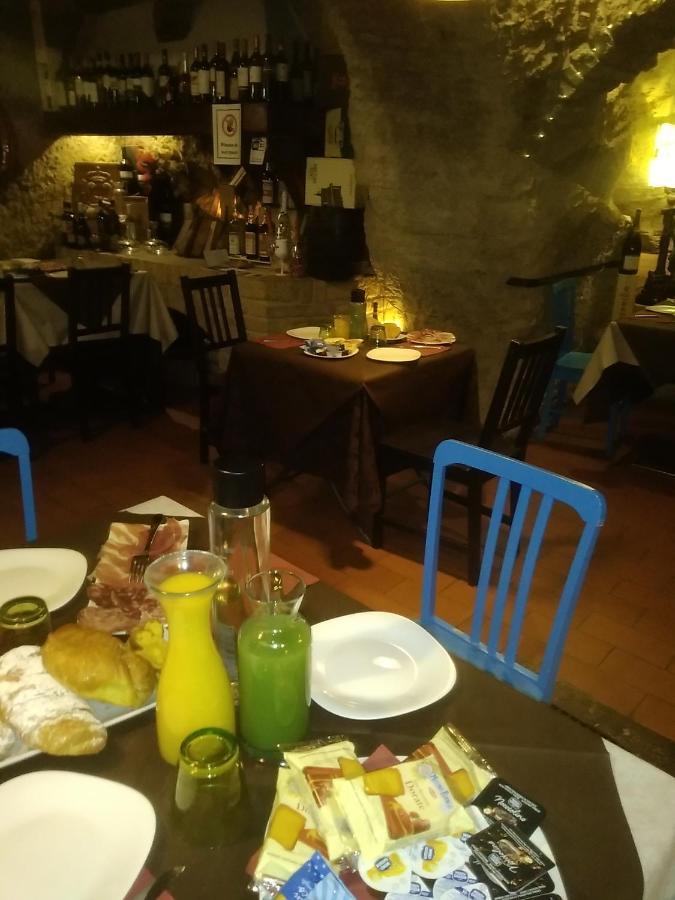 Locanda Cantina Di Bacco サンマリノ エクステリア 写真