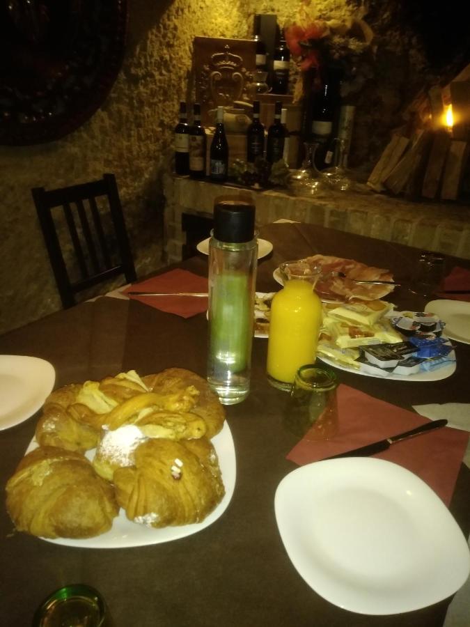 Locanda Cantina Di Bacco サンマリノ エクステリア 写真