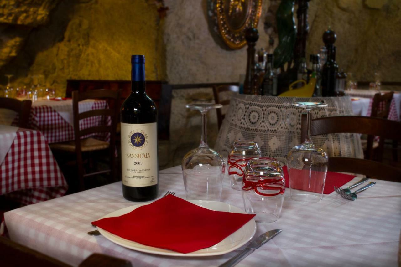 Locanda Cantina Di Bacco サンマリノ エクステリア 写真