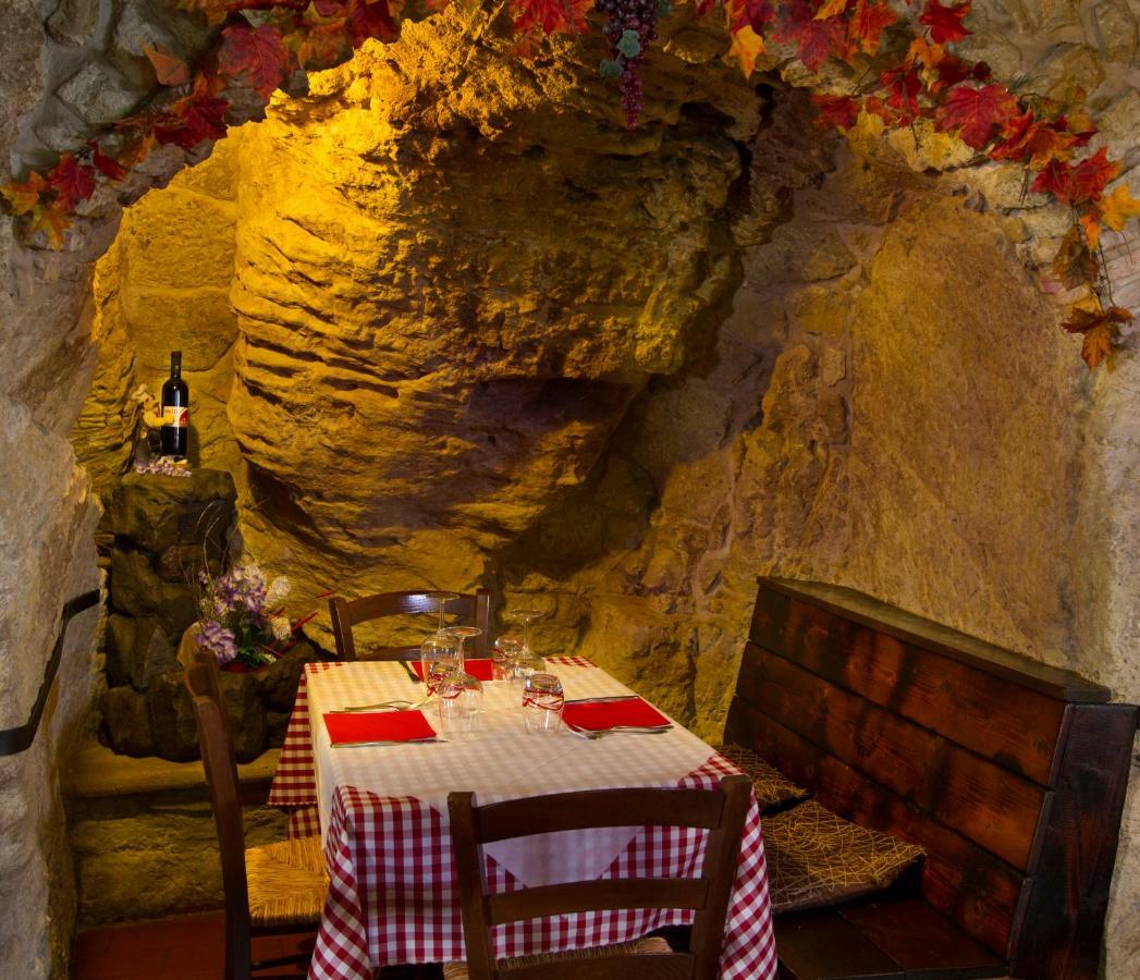 Locanda Cantina Di Bacco サンマリノ エクステリア 写真