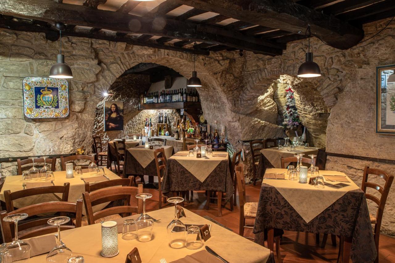 Locanda Cantina Di Bacco サンマリノ エクステリア 写真